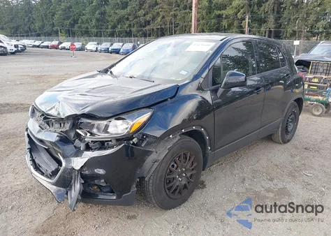 2019 Chevrolet Trax Ls z USA, uszkodzony, nr VIN 3GNCJKSB7KL161561